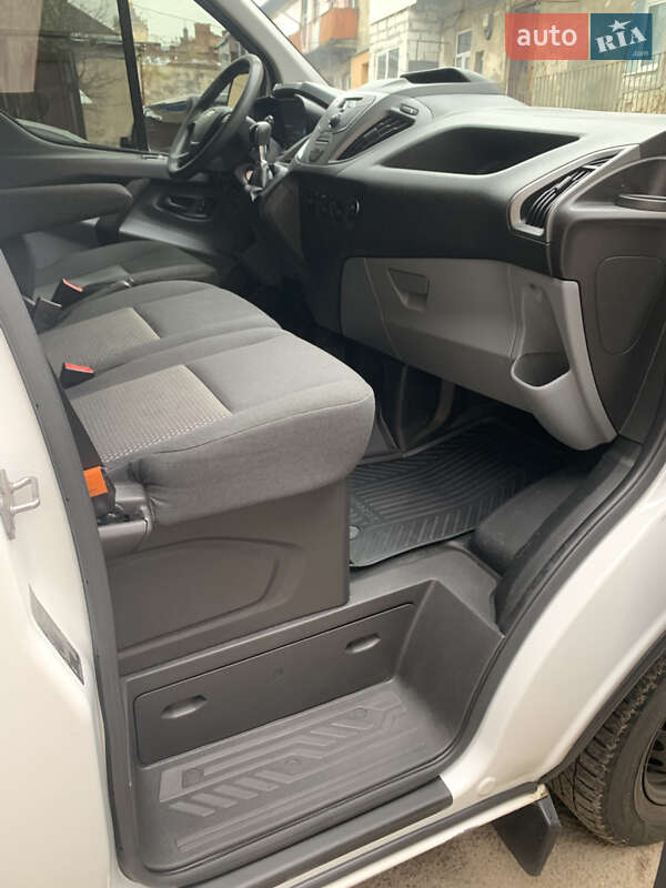 Грузовой фургон Ford Transit Custom 2015 в Львове фото 33 Грузовой фургон Ford Transit Custom 2015 в Львове