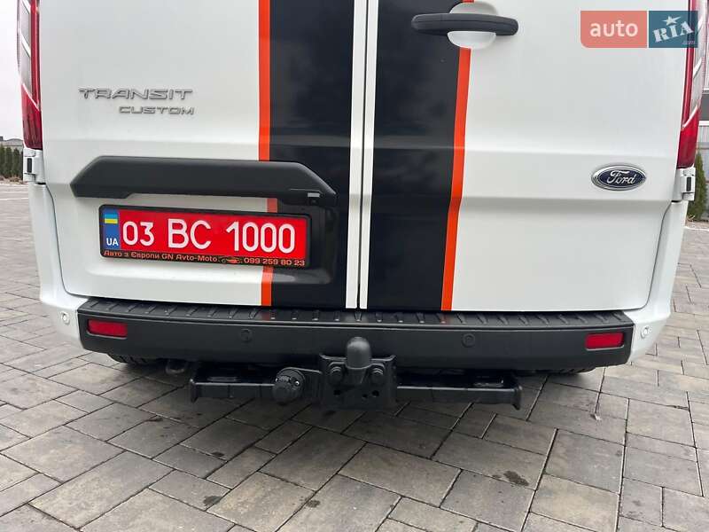 Вантажний фургон Ford Transit Custom 2020 в Луцьку