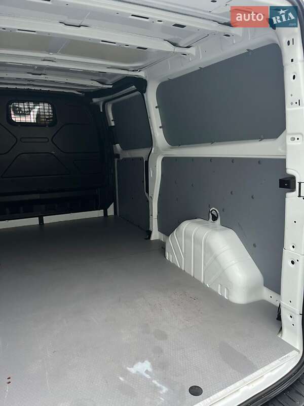 Вантажний фургон Ford Transit Custom 2020 в Луцьку
