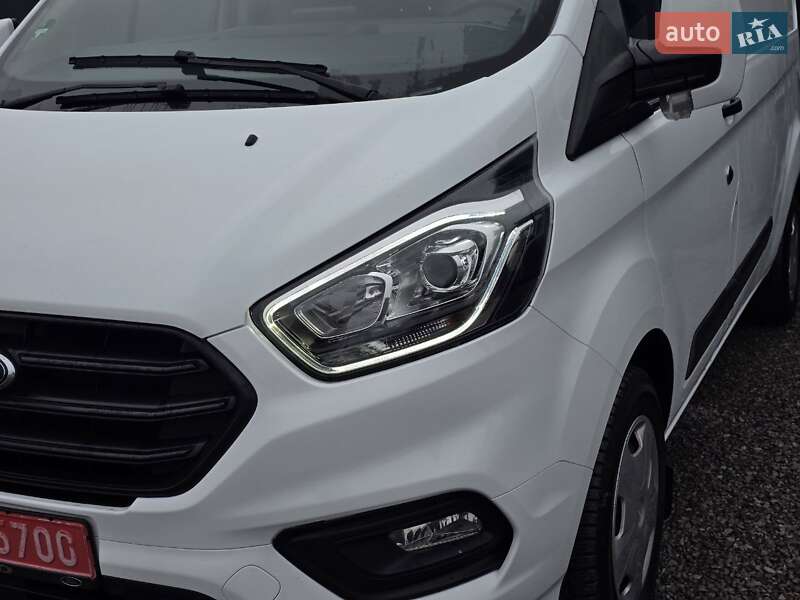Грузовой фургон Ford Transit Custom 2022 в Тернополе
