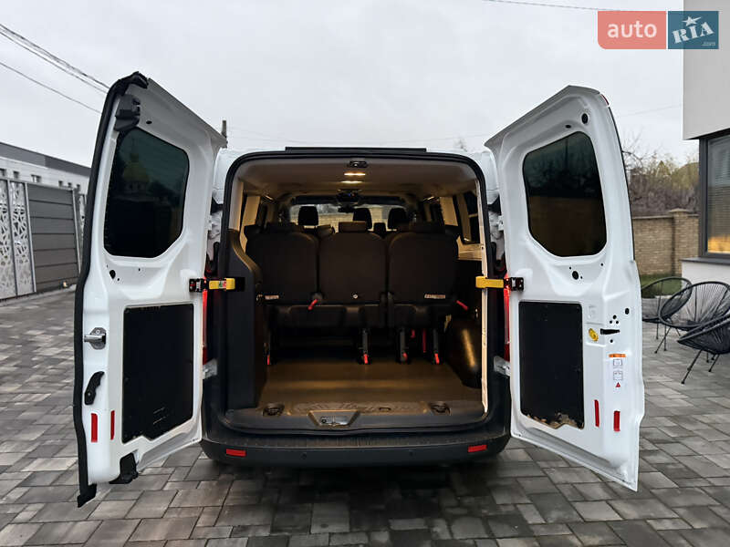 Мінівен Ford Transit Custom 2016 в Луцьку фото 25 Мінівен Ford Transit Custom 2016 в Луцьку