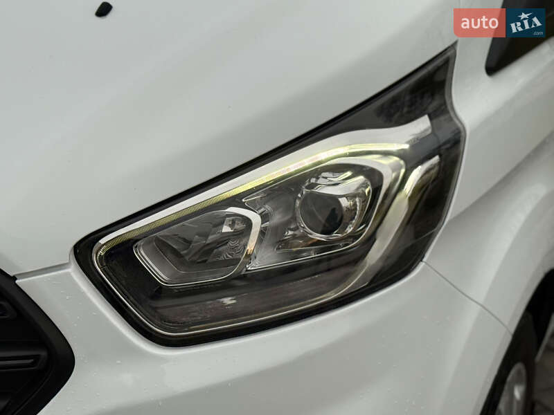 Вантажний фургон Ford Transit Custom 2020 в Луцьку фото 10 Вантажний фургон Ford Transit Custom 2020 в Луцьку