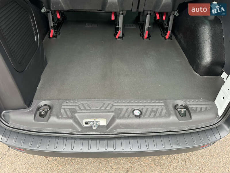 Минивэн Ford Transit Custom 2015 в Киеве фото 29 Минивэн Ford Transit Custom 2015 в Киеве