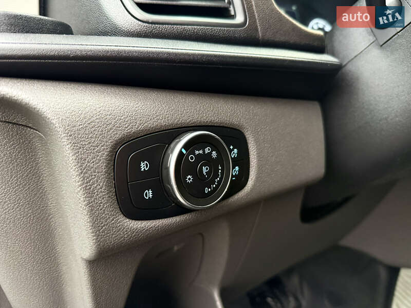 Вантажний фургон Ford Transit Custom 2020 в Луцьку