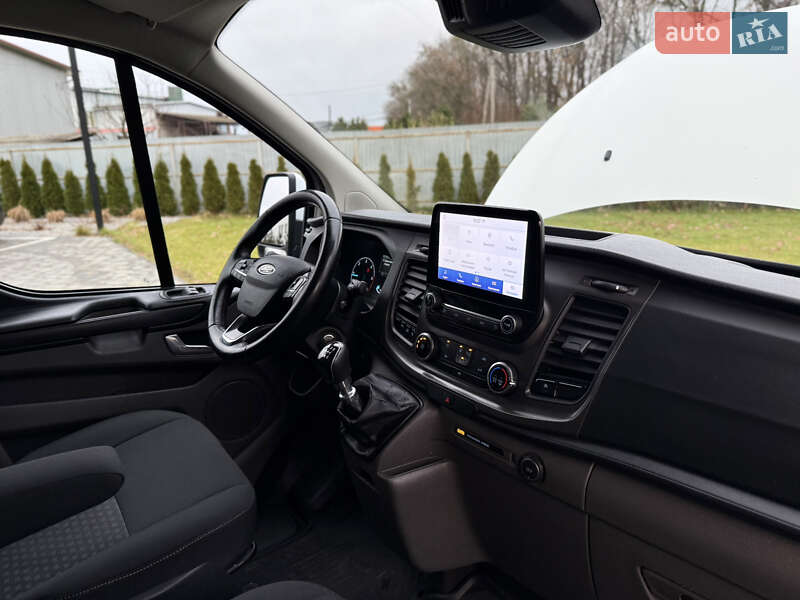 Вантажний фургон Ford Transit Custom 2020 в Луцьку