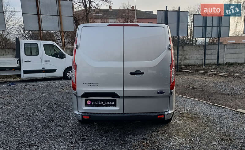 Вантажний фургон Ford Transit Custom 2019 в Рівному