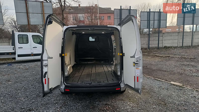 Вантажний фургон Ford Transit Custom 2019 в Рівному
