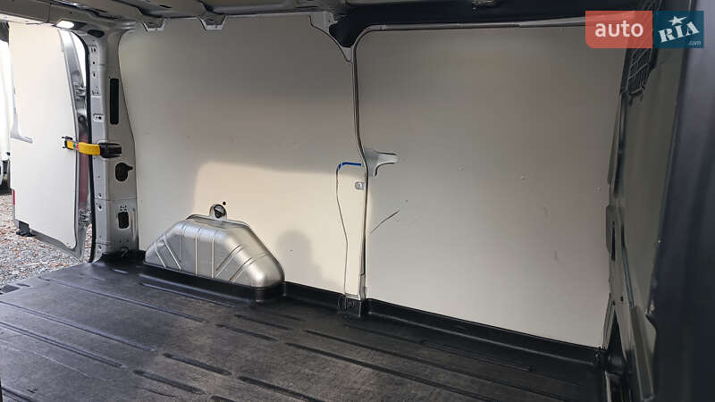 Вантажний фургон Ford Transit Custom 2019 в Рівному