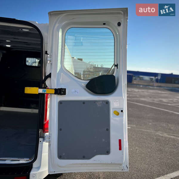 Грузовой фургон Ford Transit Custom 2019 в Киеве фото 47 Грузовой фургон Ford Transit Custom 2019 в Киеве