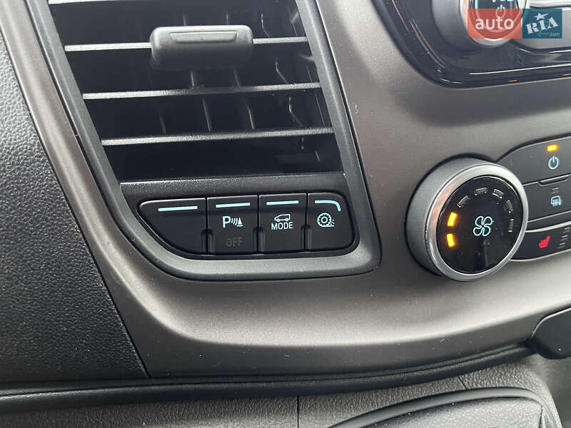 Вантажний фургон Ford Transit Custom 2022 в Житомирі