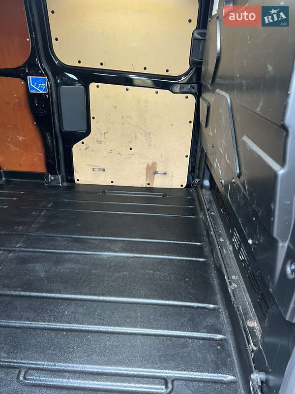 Грузовой фургон Ford Transit Custom 2020 в Калуше