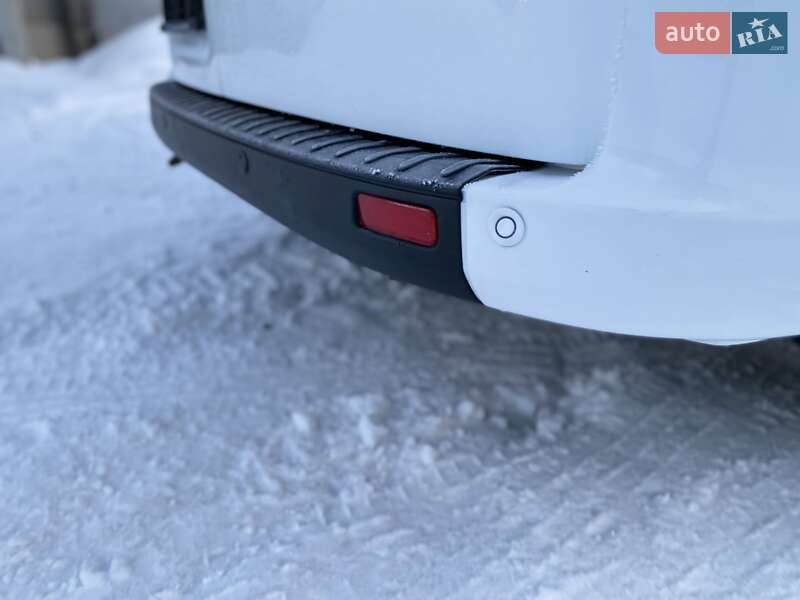 Мінівен Ford Transit Custom 2020 в Хусті