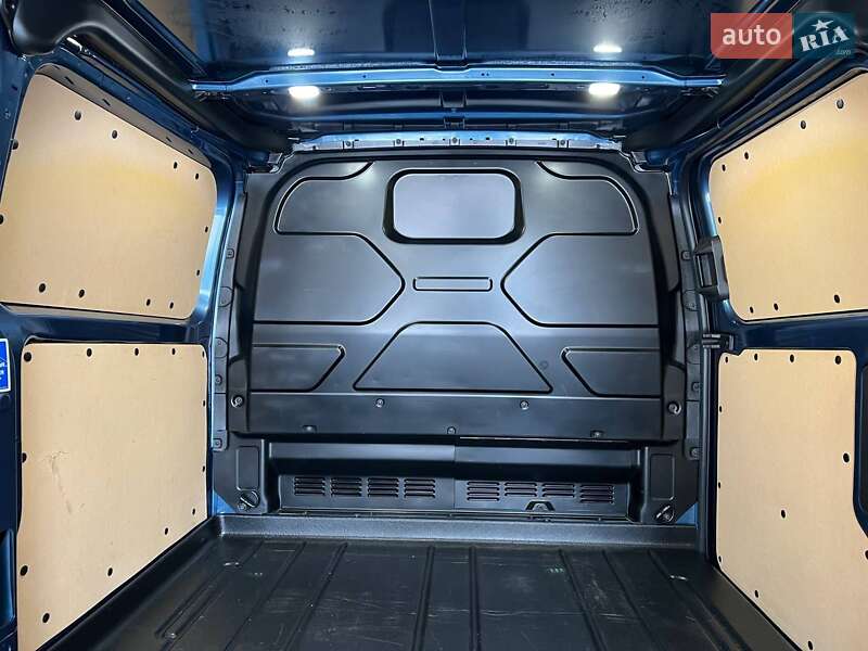 Грузовой фургон Ford Transit Custom 2021 в Киеве