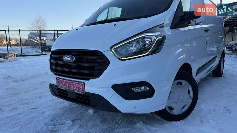 Вантажний фургон Ford Transit Custom 2021 в Калуші