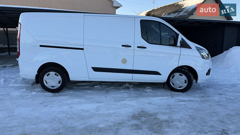 Вантажний фургон Ford Transit Custom 2021 в Калуші