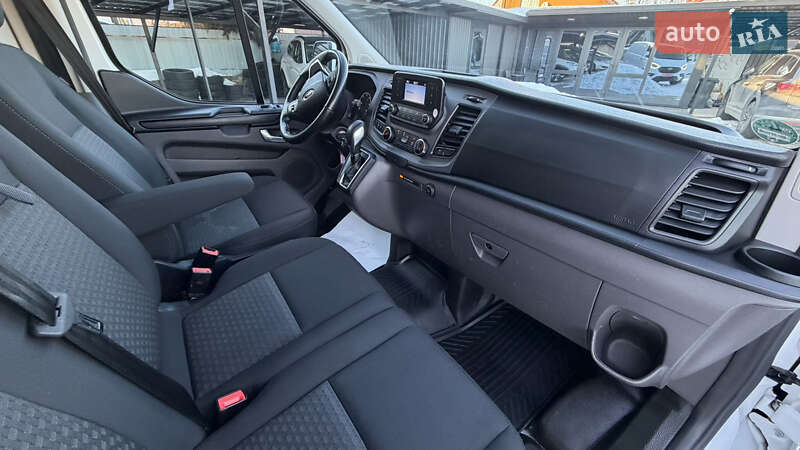 Вантажний фургон Ford Transit Custom 2021 в Калуші