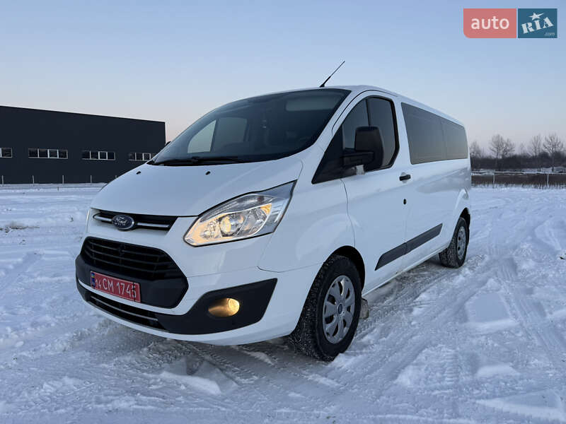 Минивэн Ford Transit Custom 2016 в Луцке