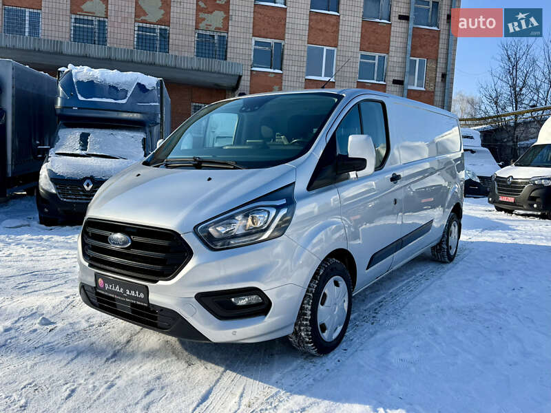 Вантажний фургон Ford Transit Custom 2019 в Рівному