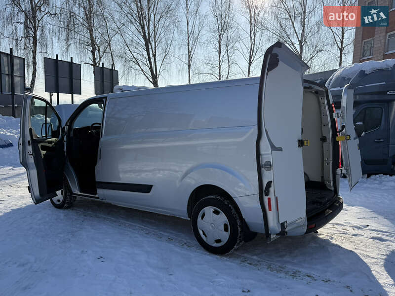Вантажний фургон Ford Transit Custom 2019 в Рівному