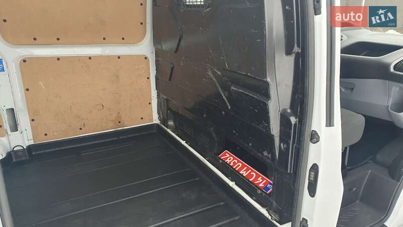 Вантажний фургон Ford Transit Custom 2014 в Калуші