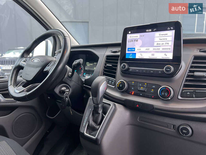 Вантажний фургон Ford Transit Custom 2019 в Львові