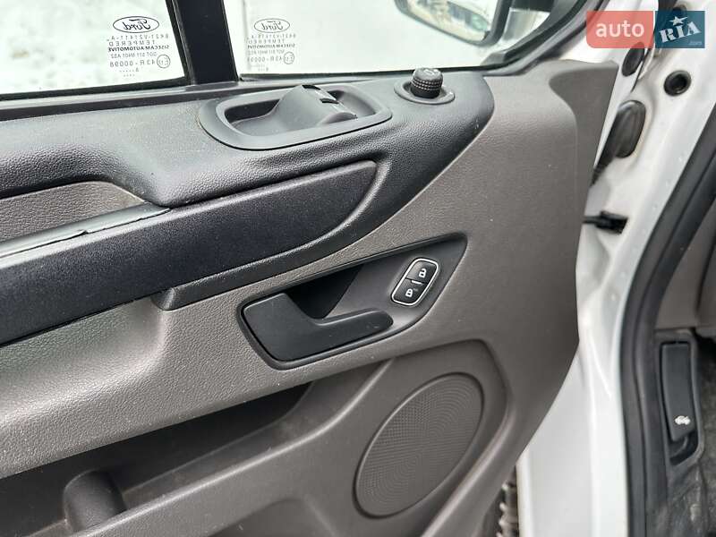 Мінівен Ford Transit Custom 2018 в Києві