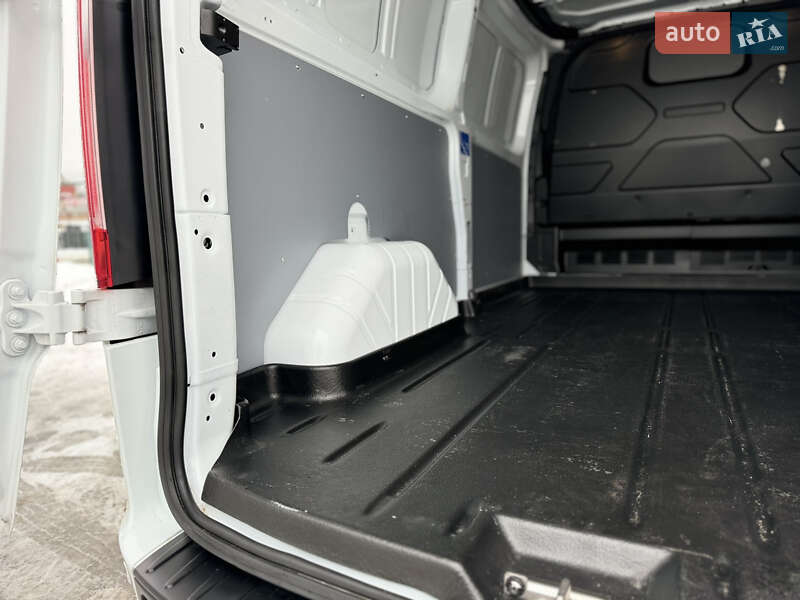 Грузовой фургон Ford Transit Custom 2021 в Киеве фото 43 Грузовой фургон Ford Transit Custom 2021 в Киеве