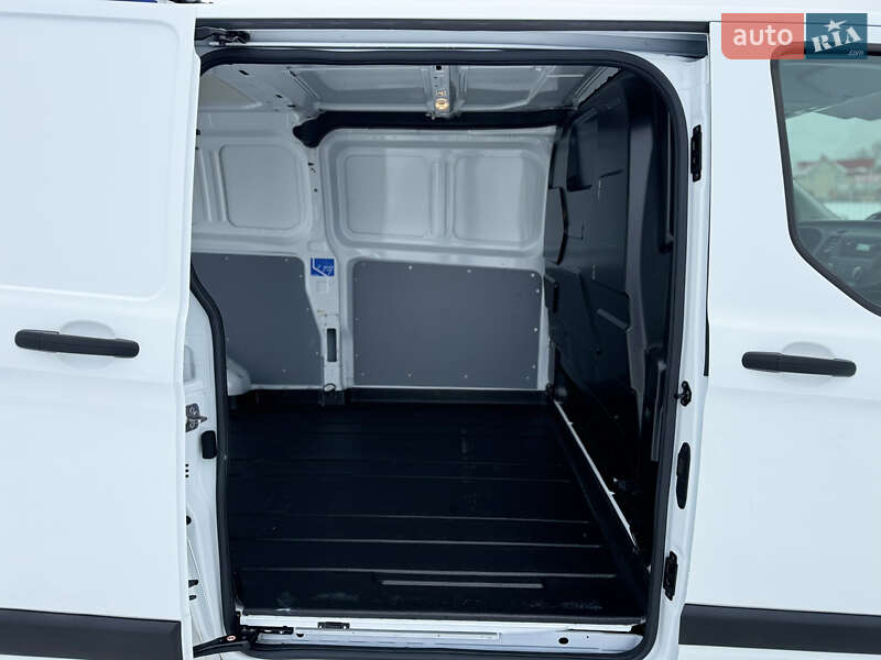 Грузовой фургон Ford Transit Custom 2021 в Киеве фото 51 Грузовой фургон Ford Transit Custom 2021 в Киеве