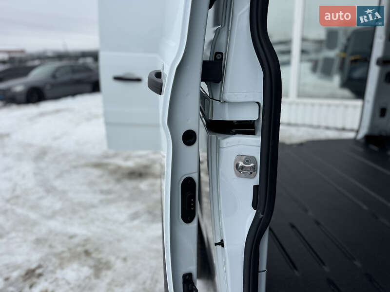 Грузовой фургон Ford Transit Custom 2021 в Киеве фото 54 Грузовой фургон Ford Transit Custom 2021 в Киеве