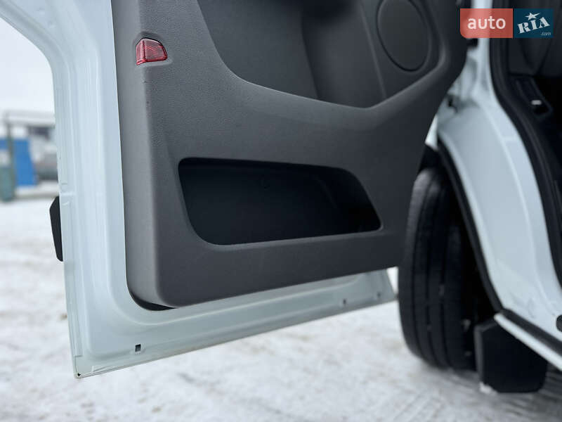 Грузовой фургон Ford Transit Custom 2021 в Киеве фото 82 Грузовой фургон Ford Transit Custom 2021 в Киеве