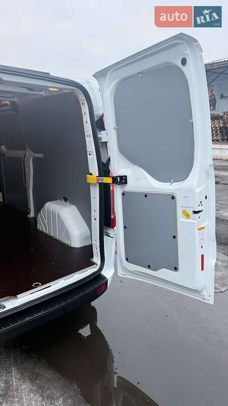Микроавтобус грузовой (до 3,5т) Ford Transit Custom 2022 в Луцке фото 18 Микроавтобус грузовой (до 3,5т) Ford Transit Custom 2022 в Луцке