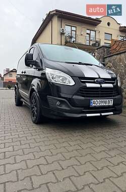 Вантажний фургон Ford Transit Custom 2016 в Ужгороді