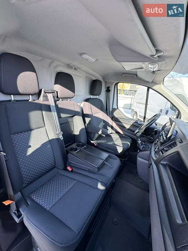 Вантажний фургон Ford Transit Custom 2022 в Києві