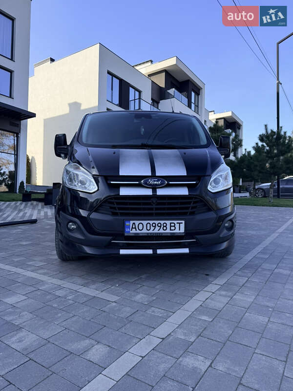 Грузовой фургон Ford Transit Custom 2016 в Ужгороде