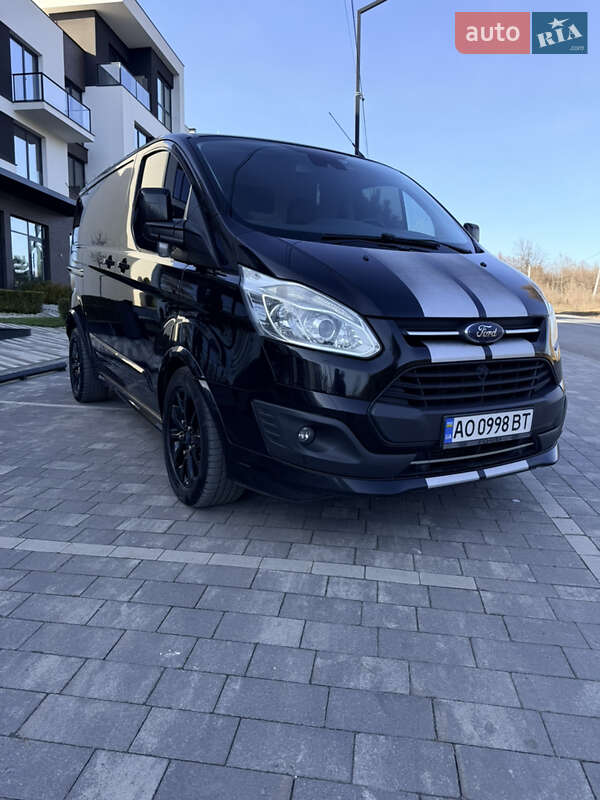 Грузовой фургон Ford Transit Custom 2016 в Ужгороде