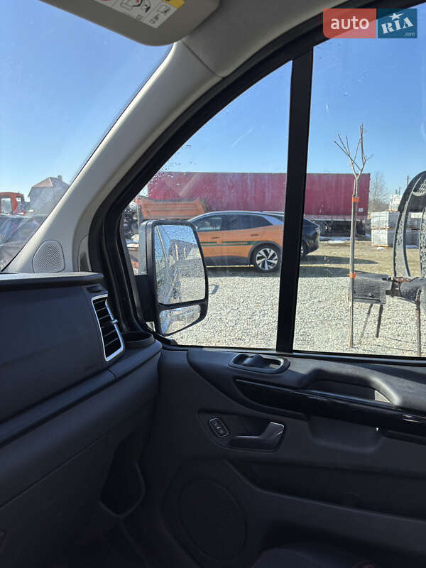 Вантажний фургон Ford Transit Custom 2019 в Івано-Франківську