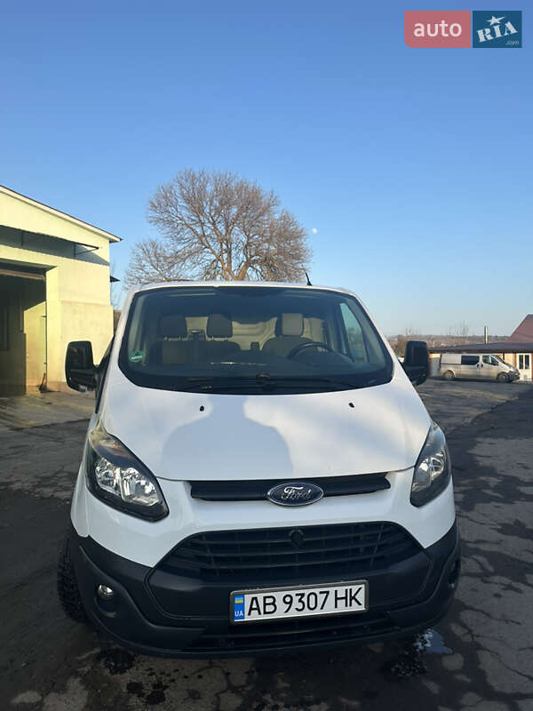 Грузовой фургон Ford Transit Custom 2016 в Ямполе