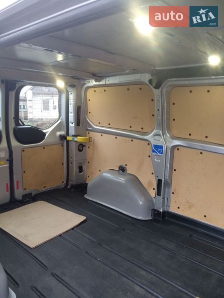 Грузовой фургон Ford Transit Custom 2016 в Днепре фото 5 Грузовой фургон Ford Transit Custom 2016 в Днепре