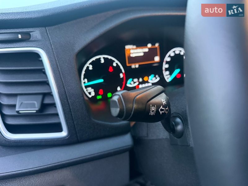 Грузовой фургон Ford Transit Custom 2018 в Ровно
