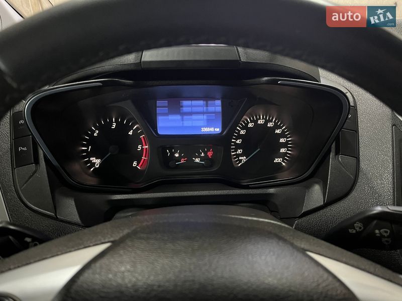 Вантажний фургон Ford Transit Custom 2015 в Ружині