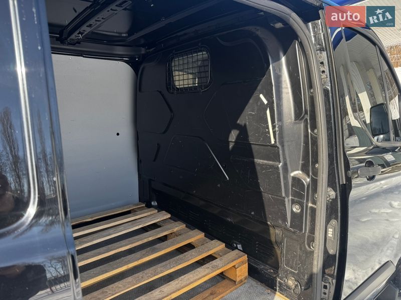 Грузовой фургон Ford Transit Custom 2019 в Житомире фото 15 Грузовой фургон Ford Transit Custom 2019 в Житомире