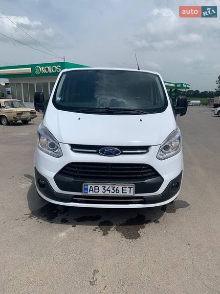 Другие грузовики Ford Transit Custom 2017 в Черновцах