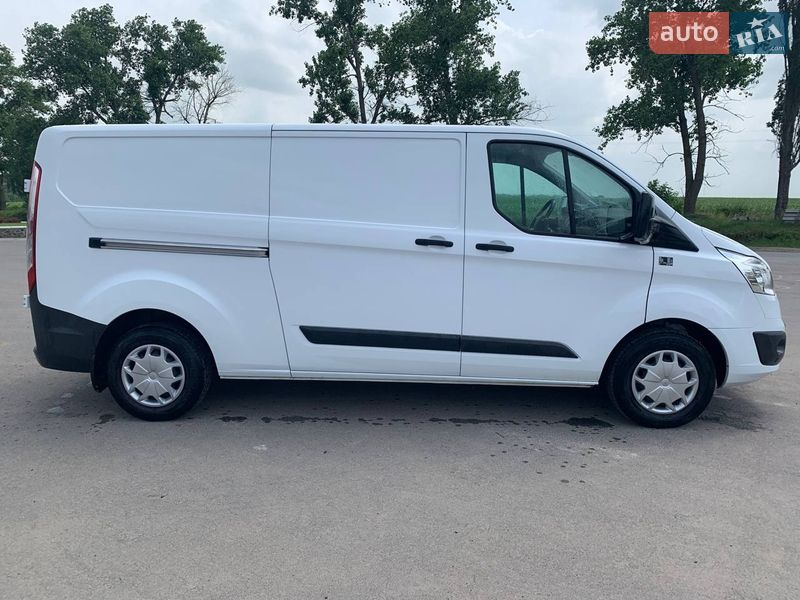 Другие грузовики Ford Transit Custom 2017 в Черновцах