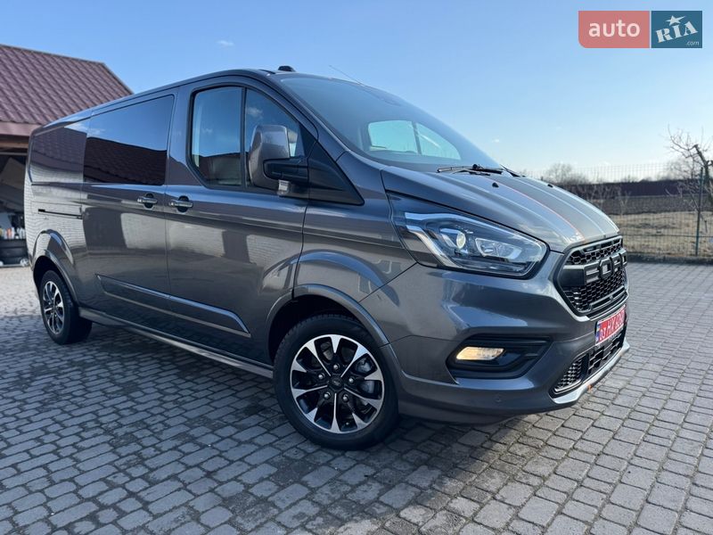 Вантажопасажирський фургон Ford Transit Custom 2020 в Києві