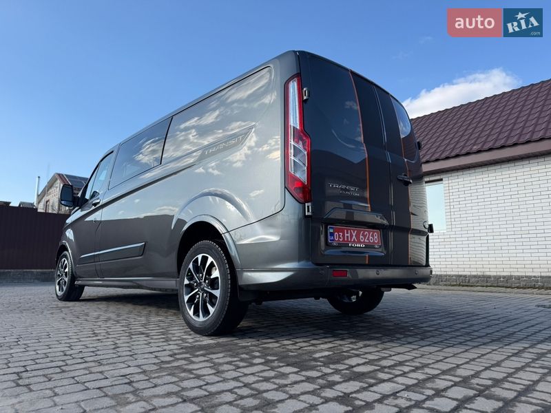 Вантажопасажирський фургон Ford Transit Custom 2020 в Києві