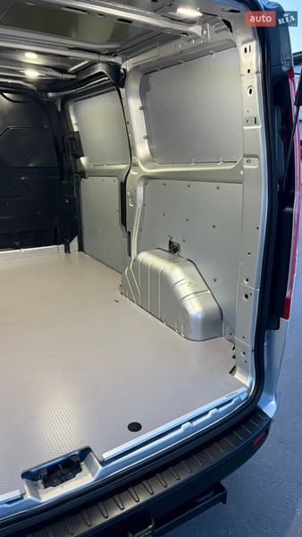 Вантажний фургон Ford Transit Custom 2022 в Луцьку