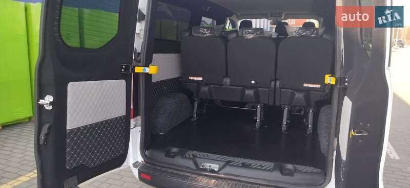 Мінівен Ford Transit Custom 2018 в Дубні