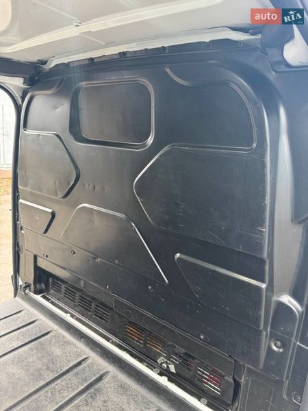 Грузовой фургон Ford Transit Custom 2019 в Кременчуге фото 20 Грузовой фургон Ford Transit Custom 2019 в Кременчуге