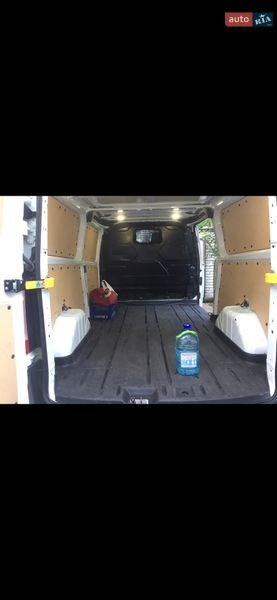 Вантажний фургон Ford Transit Custom 2015 в Києві