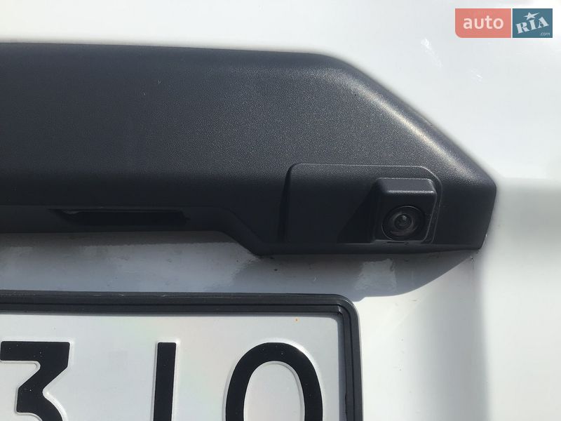 Вантажний фургон Ford Transit Custom 2014 в Львові